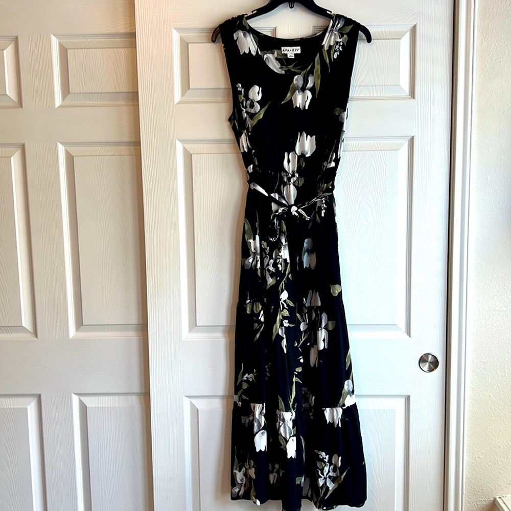 Ava & Viv Dress